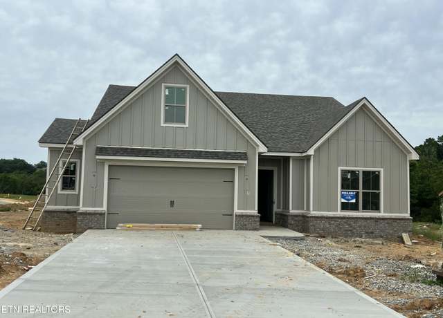 Property at 188 Sunflower St, Lenoir City, TN 37772, 3 beds, 2 baths