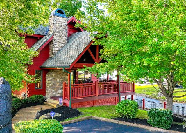 Property at 4005 S River Rd, Pigeon Forge, TN 37863, 2 beds, 2 baths