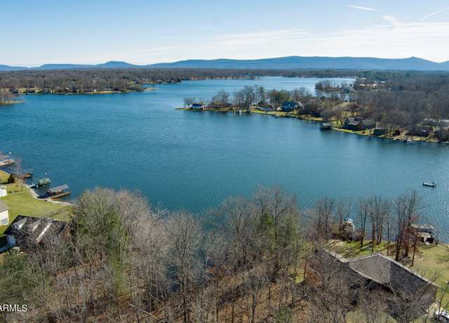 Property at 8735, 8739 Cherokee Trl, Crossville, TN 38572