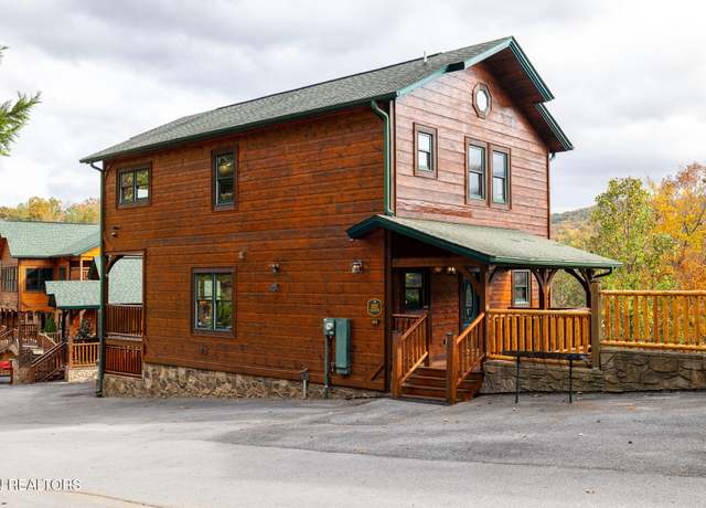 Property at 832 Resort Way, Gatlinburg, TN 37738, 4 beds, 5.5 baths