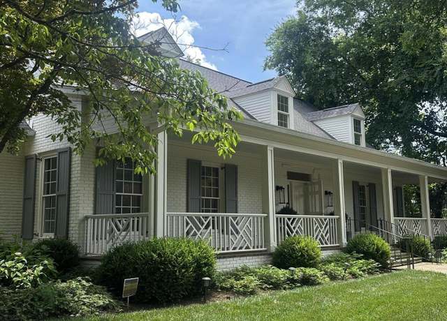 Property at 7120 Sherwood Dr, Knoxville, TN 37919, 4 beds, 4 baths
