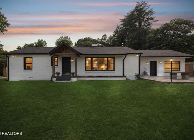 Property at 448 Woolsey Rd, Harriman, TN 37748, 4 beds, 2 baths