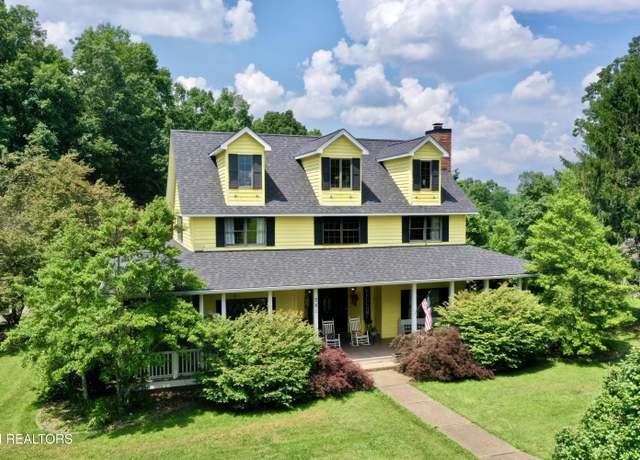 Property at 281 Red Williams Rd, Crossville, TN 38555, 4 beds, 3 baths