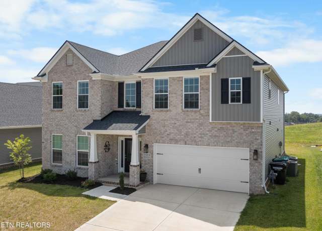 Property at 1524 Red Buckeye Dr, Knoxville, TN 37931, 5 beds, 4 baths