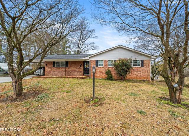 Property at 842 E Ellis St, Jefferson City, TN 37760, 3 beds, 2.5 baths