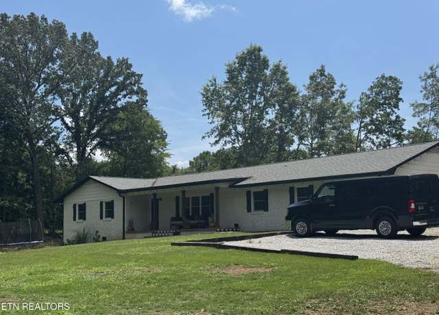 Property at 12304 S Northshore Dr, Knoxville, TN 37922, 4 beds, 3 baths