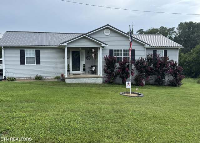 Property at 331 W.everett St, Sparta, TN 38583, 3 beds, 2 baths