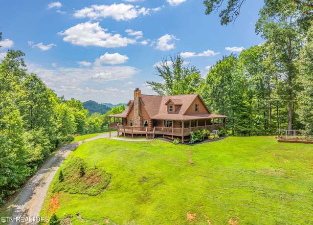 Property at 3136 Roy Hancock Rd, Maryville, TN 37803, 4 beds, 5 baths