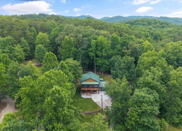 Property at 4349 Calderwood Hwy, Maryville, TN 37801, 2 beds, 2 baths