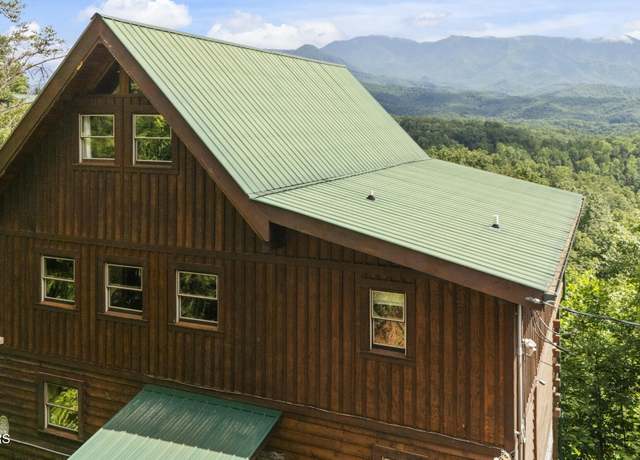 Property at 769 Cartertown Rd, Gatlinburg, TN 37738, 6 beds, 6 baths