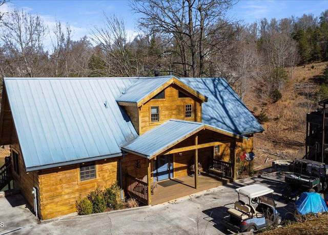 Property at 268 W Deerwalk Ln, Lafollette, TN 37766, 5 beds, 3.5 baths