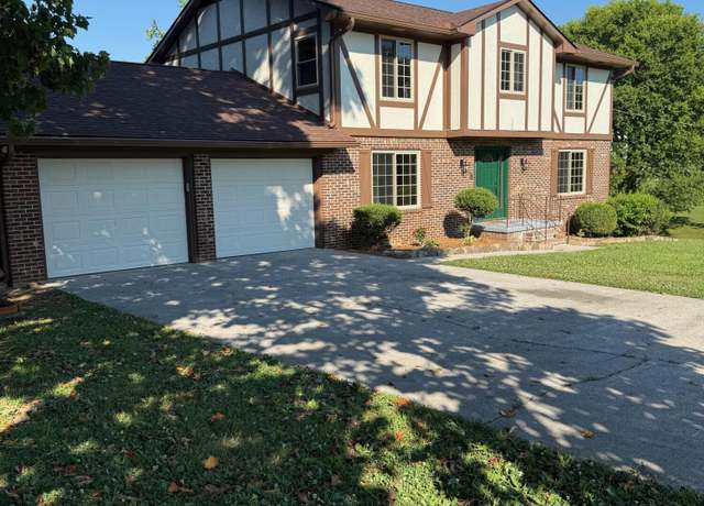 Property at 319 Kenmark Dr, Maryville, TN 37803, 4 beds, 2.5 baths