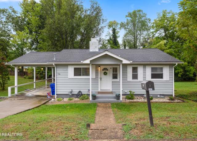 Property at 105 Maple Ln, Oak Ridge, TN 37830, 3 beds, 2 baths