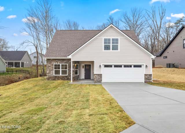 Property at 7613 Drake Ln, Knoxville, TN 37924, 4 beds, 3 baths