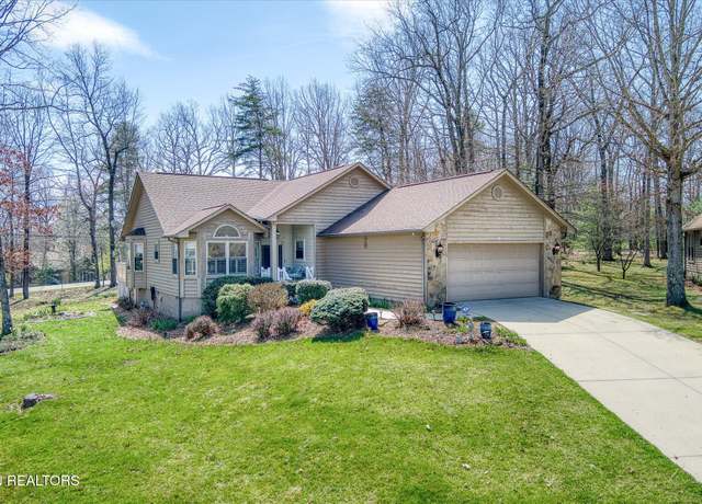 Property at 16 Creigmont Ct, Fairfield Glade, TN 38558, 3 beds, 2 baths