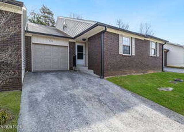 Property at 422 Amanda Cir, Knoxville, TN 37922, 2 beds, 2 baths