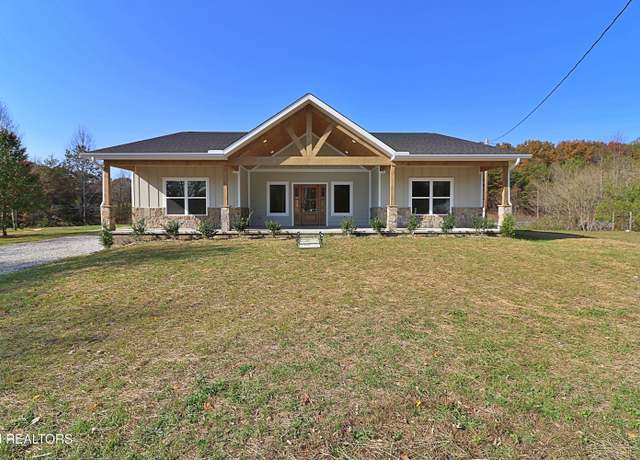 Property at 400 Galloway Dr, Helenwood, TN 37755, 3 beds, 2 baths