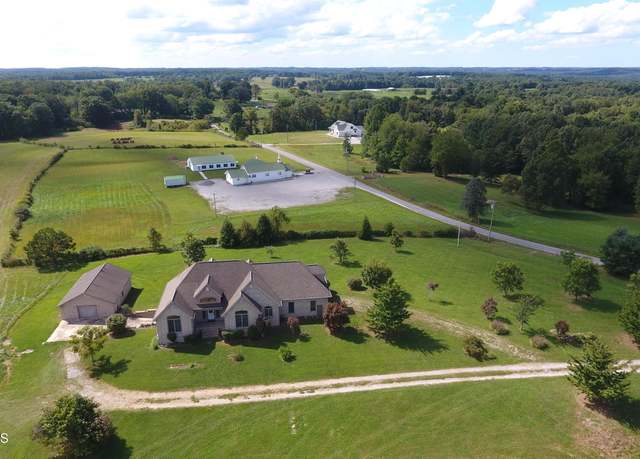 Property at 182 Stockton Chapel Rd, Jamestown, TN 38556, 3 beds, 3.5 baths
