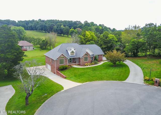 Property at 4101 Bajo Ln, Powell, TN 37849, 4 beds, 3.5 baths