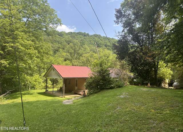 Property at 187 Van Huss Rd, Rose Hill, VA 24281