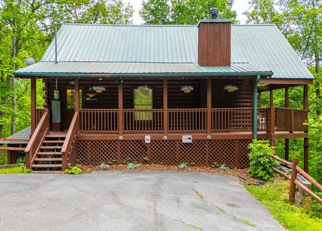 Property at 3186 Emerald Springs Loop, Sevierville, TN 37862, 2 beds, 2 baths