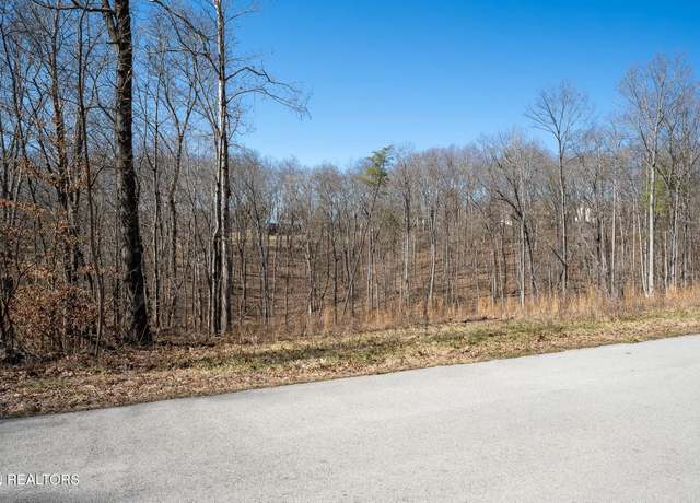 Property at 223 Clear Springs Rd, Harriman, TN 37748