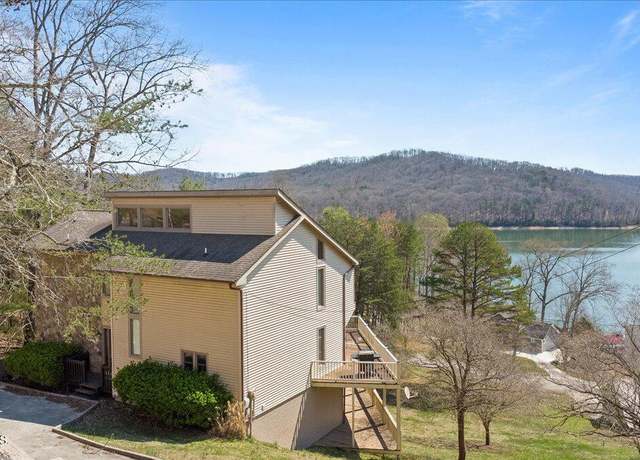 Property at 168 Little Buck Ln, Lafollette, TN 37766, 5 beds, 4 baths