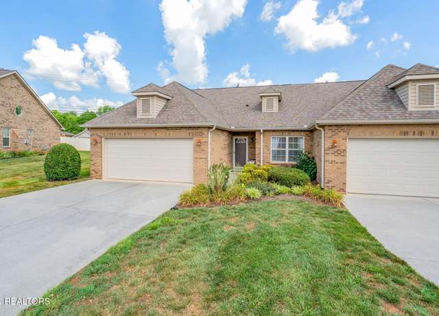 Property at 325 Glenview Cir, Lenoir City, TN 37771, 3 beds, 2 baths