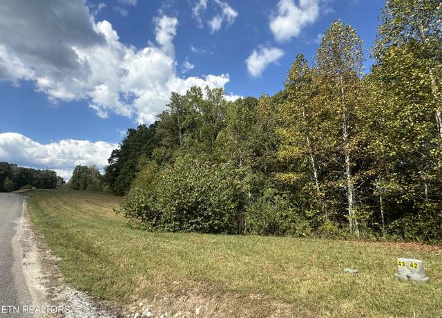 Property at #43 Old Hearth Dr, Lafollette, TN 37766