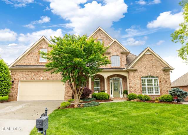 Property at 12618 Hunters Creek Ln, Knoxville, TN 37922, 4 beds, 3.5 baths