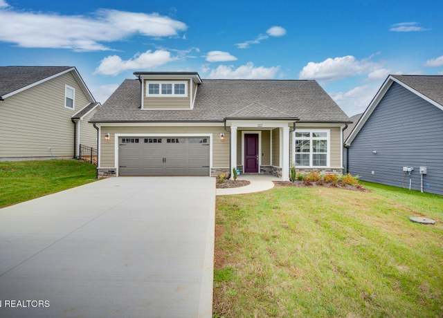 Property at 507 Chestnut Place Pl, Loudon, TN 37774, 3 beds, 3 baths