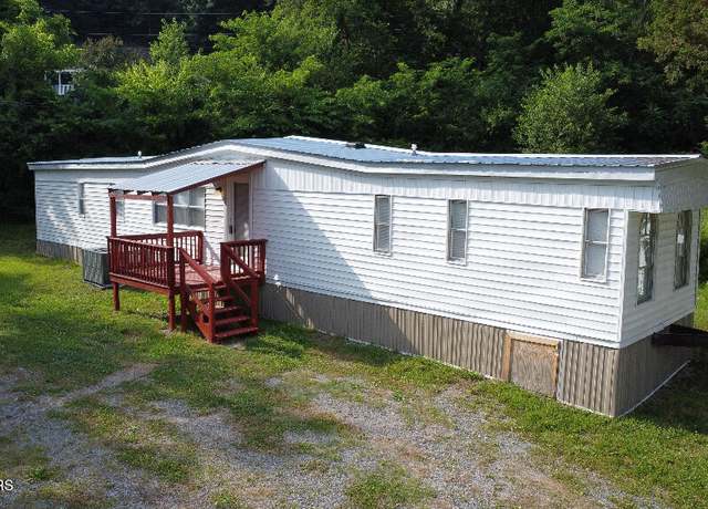 Property at 3521 Rothmoor Dr, Knoxville, TN 37918, 3 beds, 2 baths