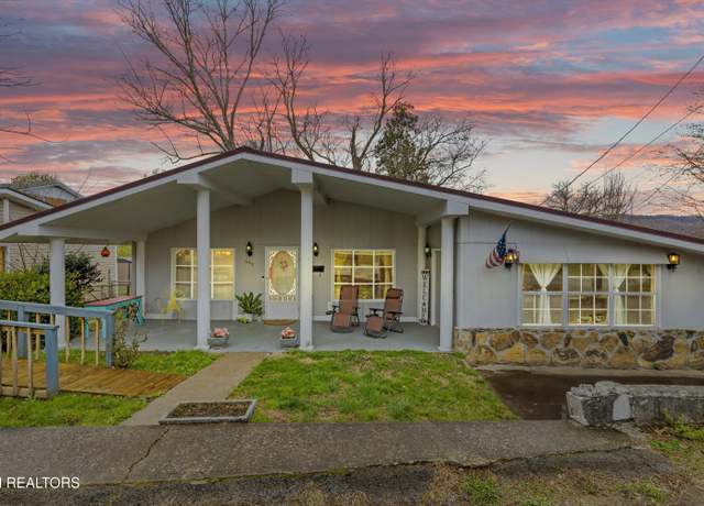 Property at 649 Hall St, Jellico, TN 37762, 3 beds, 2 baths
