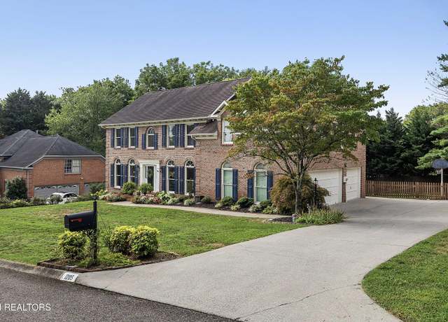 Property at 1205 Westbury Rd, Knoxville, TN 37922, 5 beds, 3.5 baths