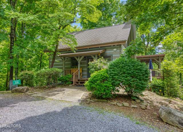 Property at 410 Sassafras Trl, Sevierville, TN 37876, 3 beds, 3 baths