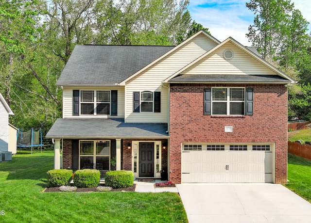Property at 11733 Edison Dr, Knoxville, TN 37932, 4 beds, 2.5 baths