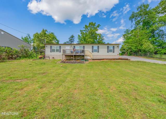 Property at 9921 Hall Dr, Knoxville, TN 37923, 3 beds, 2 baths