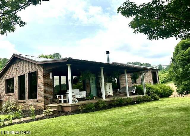 Property at 2996 Sugar Grove Valley Rd, Harriman, TN 37748, 3 beds, 2 baths