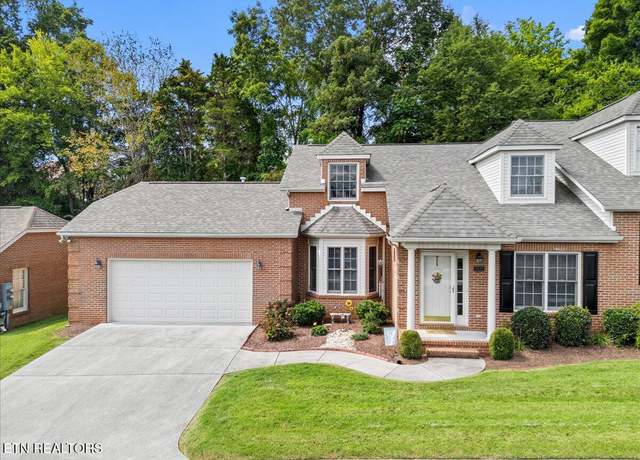 Property at 7527 Saint Baron Way, Powell, TN 37849, 2 beds, 2.5 baths