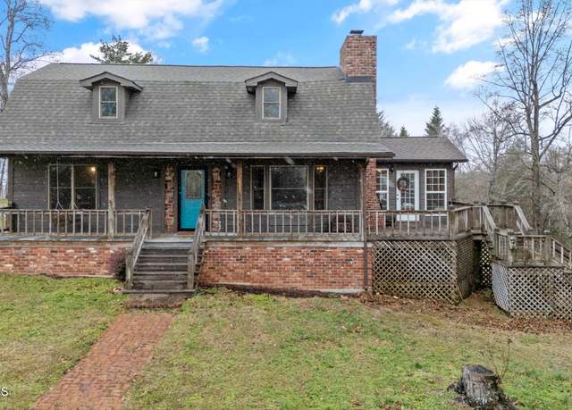 Property at 198 River Rd, Kingston, TN 37763, 4 beds, 3 baths