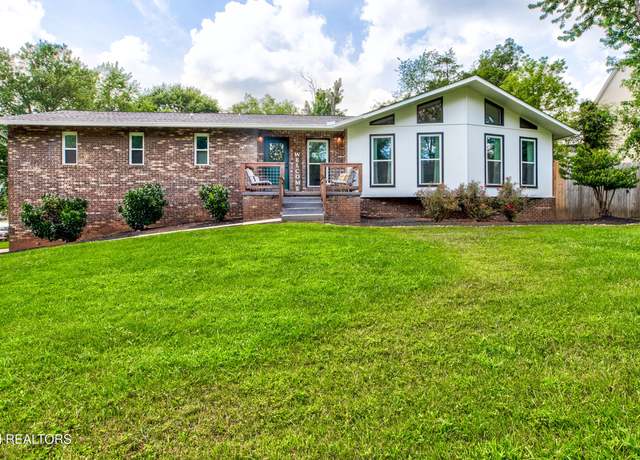 Property at 7000 Imperial Dr, Knoxville, TN 37918, 4 beds, 3 baths
