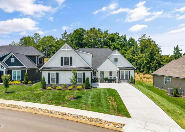 Property at 174 Bittersweet Ln, Lenoir City, TN 37771, 3 beds, 3 baths