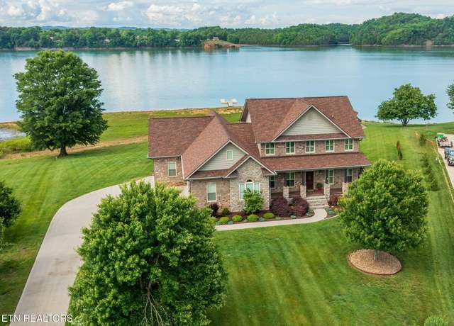 Property at 2356 Wild Pear Trl, Dandridge, TN 37725, 3 beds, 4.5 baths