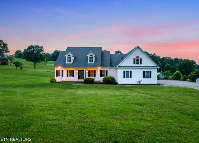Property at 2317 Wayland Rd, Knoxville, TN 37914, 4 beds, 3.5 baths