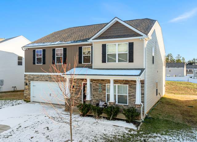 Property at 12124 Evergreen Terrace Ln, Knoxville, TN 37932, 4 beds, 3.5 baths
