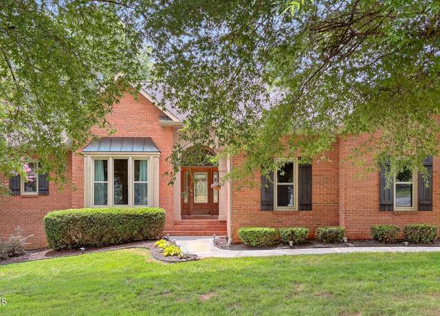 Property at 9118 Harvest Ln, Knoxville, TN 37931, 4 beds, 2.5 baths