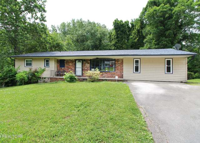 Property at 4708 Springbrook Rd, Knoxville, TN 37921, 3 beds, 2.5 baths