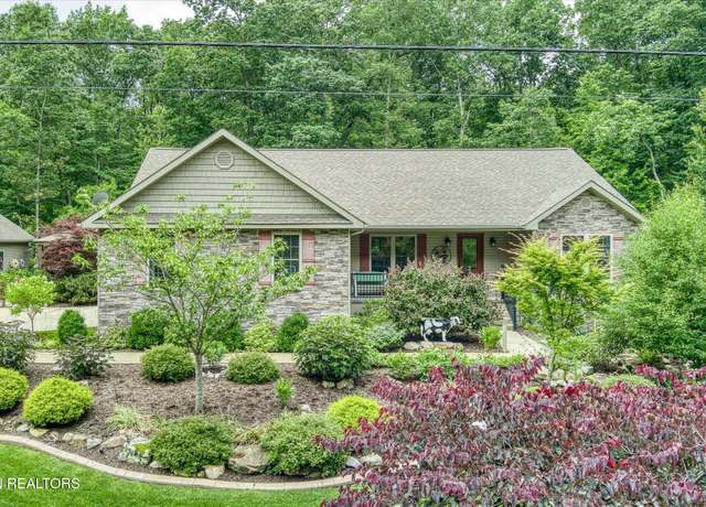 Property at 130 Folkstone Rd, Crossville, TN 38558, 3 beds, 2 baths