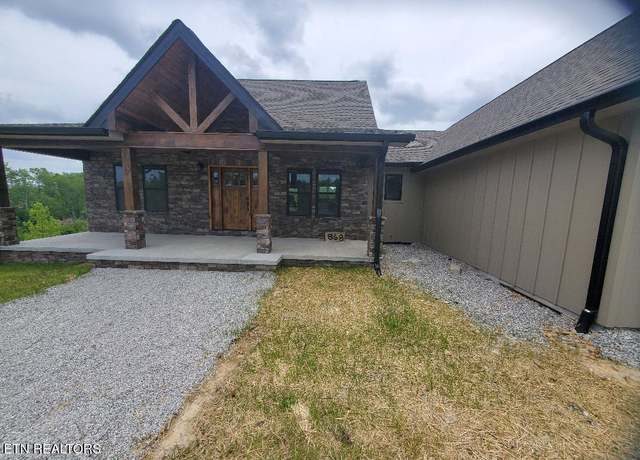 Property at 868 Elb Private Dr, Huntsville, TN 37756, 3 beds, 3.5 baths