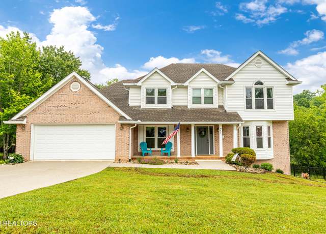 Property at 711 Oxford Hills Dr, Maryville, TN 37803, 4 beds, 2.5 baths